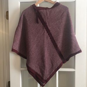 Lululemon On the Go Poncho